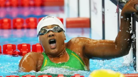 Nadadora Patrícia Santos fatura primeiro ouro do Brasil no Parapan