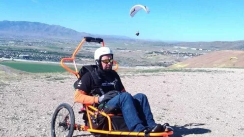Valadarense disputará Campeonato Mundial de Parapente 10 Valadarense disputará Campeonato Mundial de Parapente