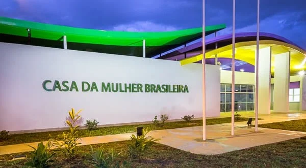 O Ministério das Mulheres, através da iniciativa Brasil sem Misoginia, tem promovido ações em todo o país para a conscientização