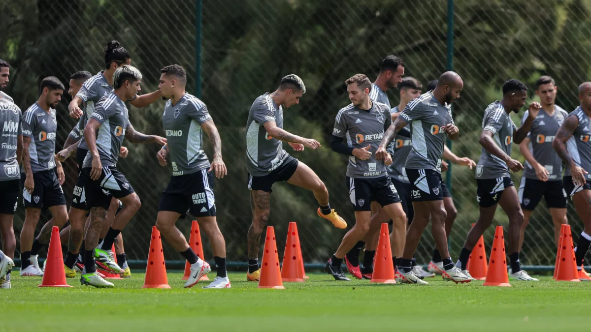 A bola vai rolar às 16h deste domingo, na Arena MRV