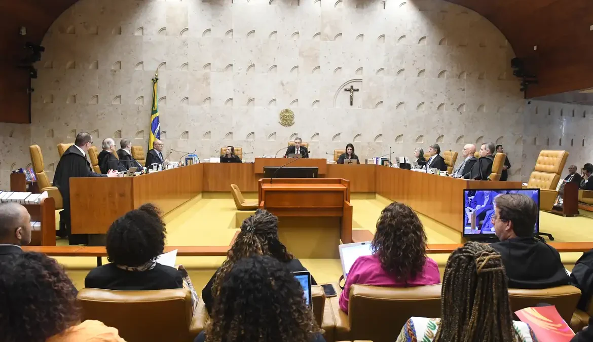 PGR opina a favor de ação que pede plano nacional contra racismo 1 A Procuradoria-Geral da República (PGR) defendeu nesta quinta-feira (23), no Supremo Tribunal Federal (STF), a procedência da ação que pede