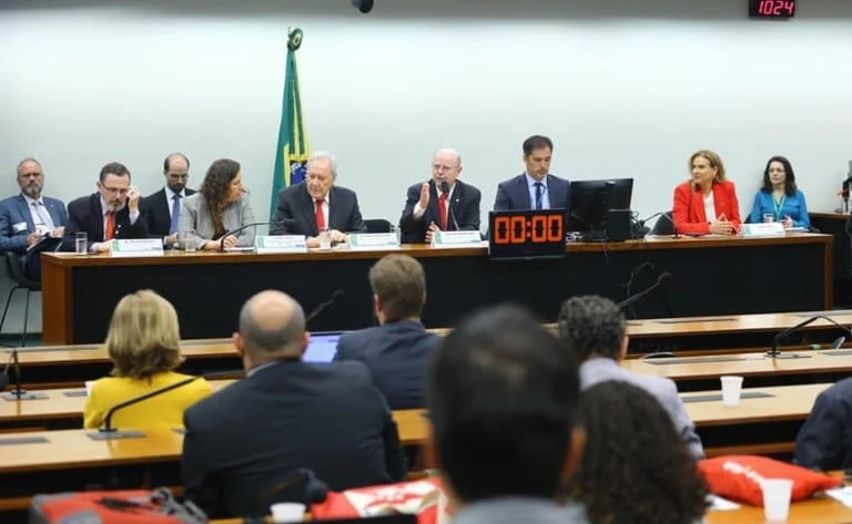 A Comissão Mista de Planos, Orçamento Público e Fiscalização do Congresso Nacional encerrou a série de audiências públicas para discutir