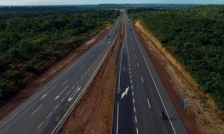 Os impactos das mudanças climáticas e as perspectivas globais para o desenvolvimento considerando a proteção do meio ambiente e a justiça