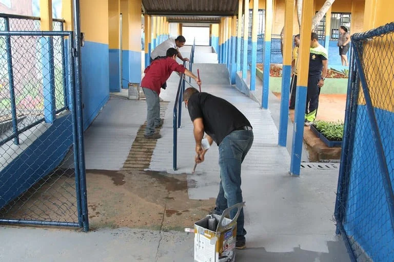 Presidente sanciona lei que institui pacto pela retomada de obras inacabadas 1 O presidente Luiz Inácio Lula da Silva sanciona nesta quarta-feira, 1º de novembro, o Projeto de Lei n° 4172/2023, que institui o Pacto