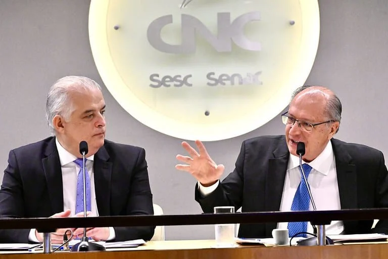 O presidente em exercício e ministro do Ministério do Desenvolvimento, Indústria, Comércio e Serviços (MDIC), Geraldo Alckmin, defendeu