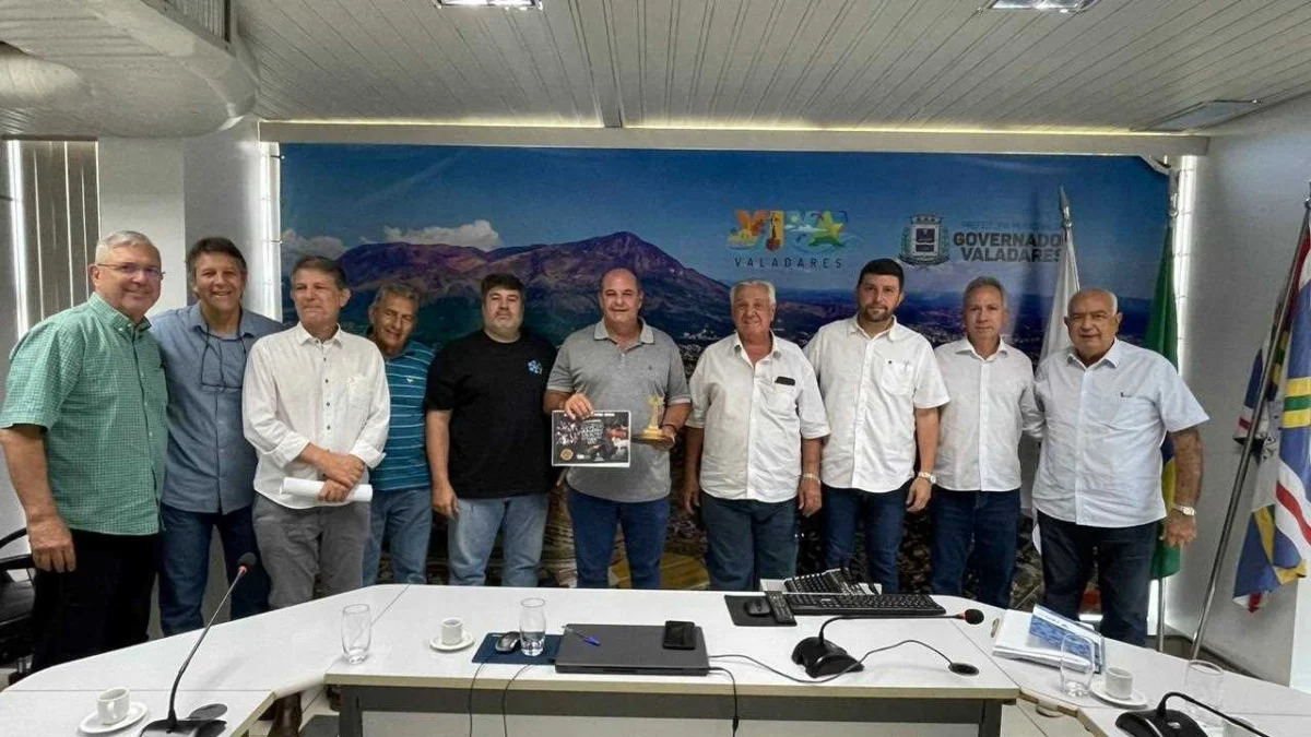 Na manhã desta quarta-feira (22), o Prefeito André Merlo recebeu parte da diretoria da União Ruralista para a apresentar o evento Agrofest
