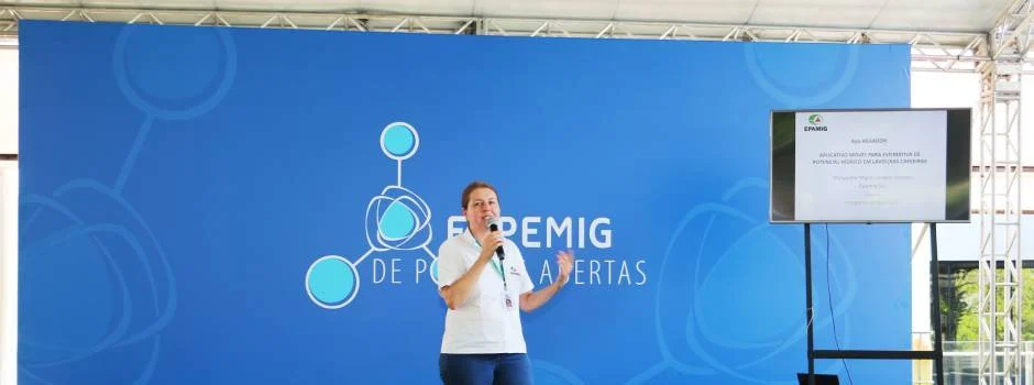 Epamig desenvolve aplicativos para facilitar o monitoramento de lavouras 1 Desenvolvido em parceria com a professora da Universidade Federal de Itajubá (Unifei), Vanessa Cristina Oliveira de Souza, o aplicativo