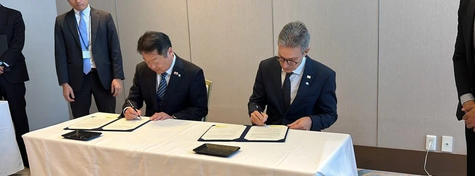 Minas Gerais e Yamanashi ampliam irmanamento com acordo de cooperação para desenvolvimento de energia limpa 1 A assinatura ocorreu na cidade de Kofu, durante missão oficial do Estado