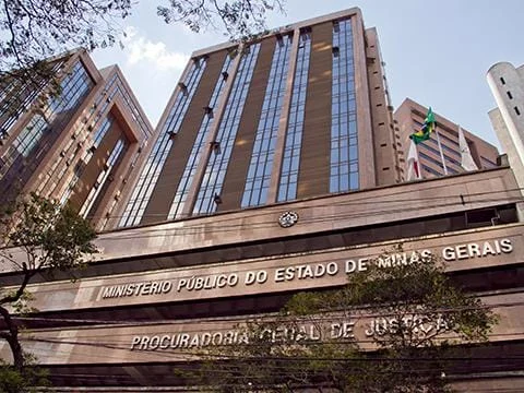 O governador Romeu Zema conheceu, nesta terça-feira (21/11), 83 projetos de relevância social apoiados pelo Ministério Público de Minas
