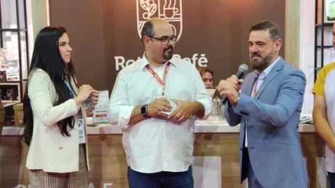 Governo de Minas e CVC lançam pacotes especiais de viagem para o Carnaval da Liberdade 2024
