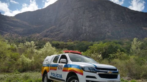 Polícia Militar faz prisão de homem que praticou violência doméstica e estava foragido da justiça 4 Polícia Militar faz prisão de homem que praticou violência doméstica e estava foragido da justiça