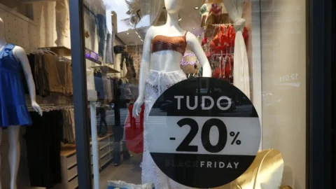 Federação dos bancos dá dicas de como evitar golpes na Black Friday 2 Federação dos bancos dá dicas de como evitar golpes na Black Friday