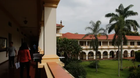 Painel mostra os anos de menor investimento em universidades federais