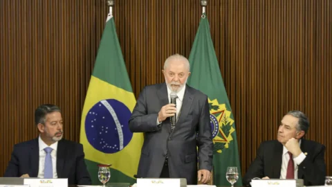 Presidir G20 é maior responsabilidade do Brasil, diz Lula 8 Presidir G20 é maior responsabilidade do Brasil, diz Lula