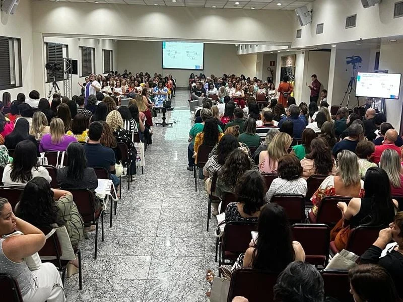 O programa Jovem de Futuro será ampliado para mais 12 Superintências Regionais de Ensino (SREs)