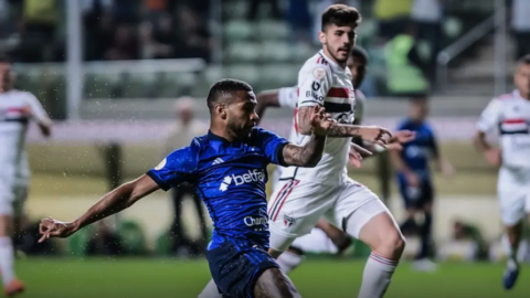Em busca de terceira vitória consecutiva, Cruzeiro enfrenta o São Paulo, nesta quinta-feira, no Morumbi 4 Em busca de terceira vitória consecutiva, Cruzeiro enfrenta o São Paulo, nesta quinta-feira, no Morumbi