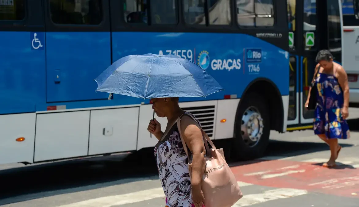 O Rio registrou nesta terça-feira sensação térmica de 58,5 graus Celsius (°C)