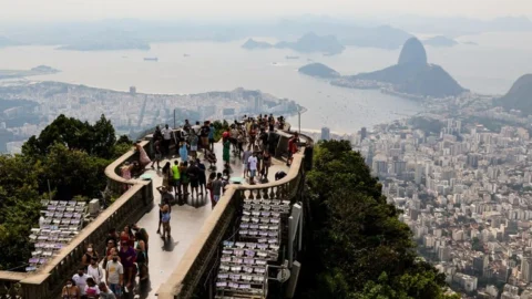 Setor aéreo deve movimentar mais de 3,5 milhões de passageiros no feriado