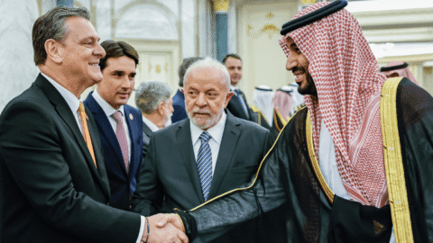 Na Arábia Saudita, Fávaro defende investimentos na agropecuária brasileira