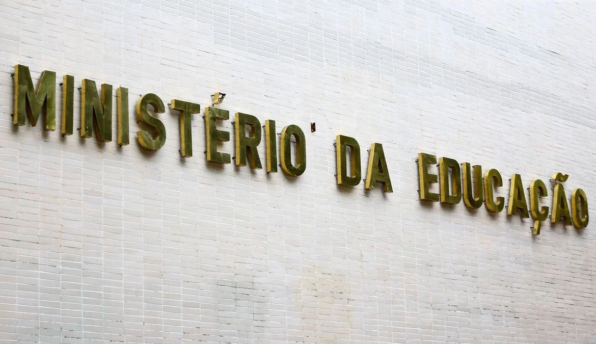 Inscrições para o Novo PAC Seleções terminam na sexta-feira 1 Brasília (DF), 10/04/2023 - Fachada do ministério da Educação