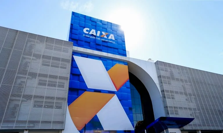 O Ministério da Justiça e Segurança Pública e a CAIXA assinaram, nesta terça-feira (7), contrato para início do pagamento do Bolsa