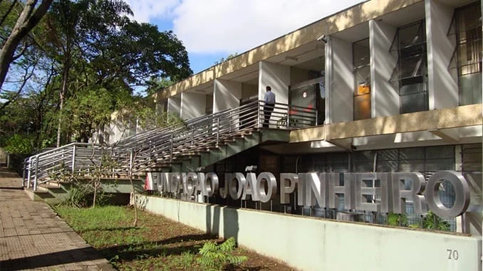 Esta é a quarta avaliação do Enade em que o curso da Escola de Governo da FJP é classificado em primeiro lugar no ranking de cursos