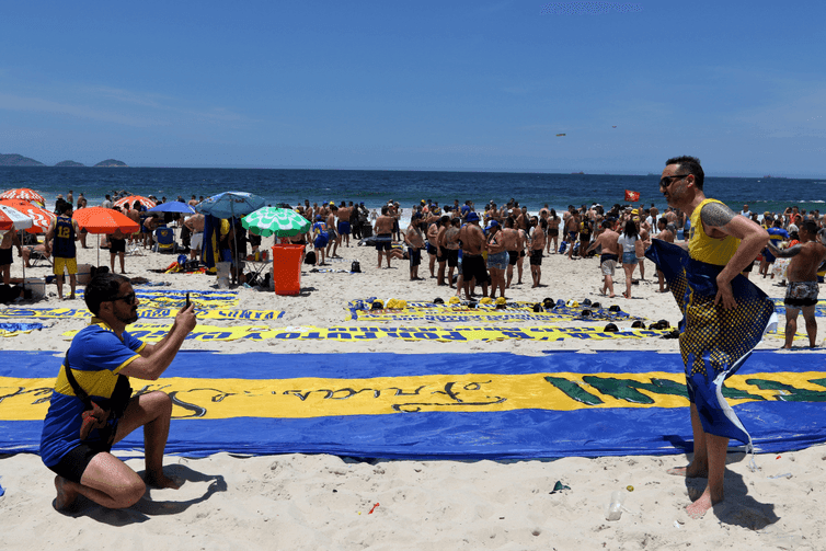 Torcedores do Boca transformam Copacabana em embaixada do clube 1 image 18