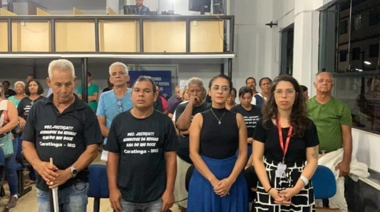 Destaques dos jornais integrantes da Rede Sindijori MG 1 Moradores dos distritos de Cordeiro de Minas, Ilha do Rio Doce e Porto Seguro estiveram na audiência na Câmara (Diário de Caratinga)