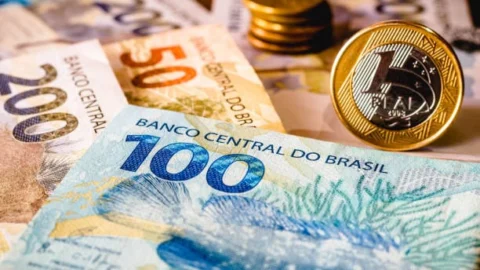 Comissão mista aprova relatório preliminar da LDO com déficit zero 8 Comissão mista aprova relatório preliminar da LDO com déficit zero