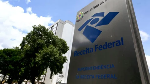 Receita Federal destina mais de R$ 1,3 milhão em mercadorias a órgãos públicos 7 Receita Federal destina mais de R$ 1,3 milhão em mercadorias a órgãos públicos