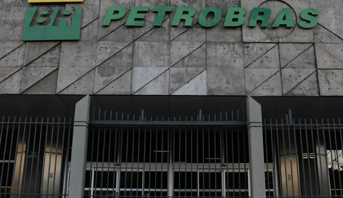 O Conselho de Administração da Petrobras aprovou nesta quinta-feira (23) o Plano Estratégico para o quinquênio 2024-2028
