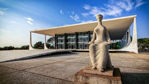 Senado aprova PEC que limita decisões individuais de ministros do STF 10 Senado aprova PEC que limita decisões individuais de ministros do STF