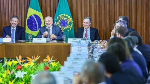 Brasil assumirá Presidência Rotativa do G20 em dezembro, com enfoque em Desafios Globais