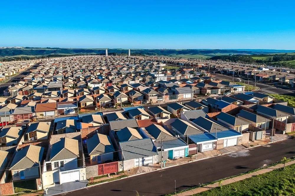 A Presidência da República, em parceria com o Ministério das Cidades, está iniciando a implementação do Novo Minha Casa Minha Vida