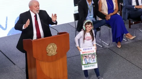 Governo quer mais alunos da educação especial em classes comuns 2 Governo quer mais alunos da educação especial em classes comuns