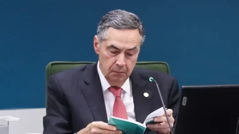 Barroso diz que decisão sobre imprensa vale para casos de má-fé 4 Barroso diz que decisão sobre imprensa vale para casos de má-fé
