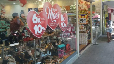 Valadares é o 9º município que mais gerou empregos em Minas no mês de outubro 9 Valadares é o 9º município que mais gerou empregos em Minas no mês de outubro
