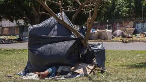 Desemprego e brigas familiares atingem a maioria dos moradores em situação de rua 7 Desemprego e brigas familiares atingem a maioria dos moradores em situação de rua