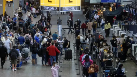 Alta temporada do turismo deve movimentar R$ 155 bilhões no Brasil