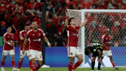 Mundial de Clubes: Al Ahly vence Al-Ittihad e enfrenta Fluminense