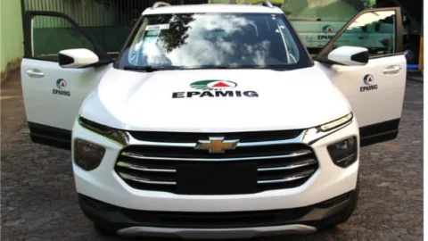 Epamig recebe novo veículo para apoiar pesquisas no Oeste de Minas 10 Epamig recebe novo veículo para apoiar pesquisas no Oeste de Minas