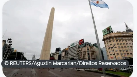 Sindicatos argentinos farão protestos contra corte de 7 mil servidores