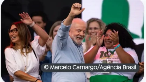 Lula passará Réveillon em base militar no Rio 1 Lula passará Réveillon em base militar no Rio