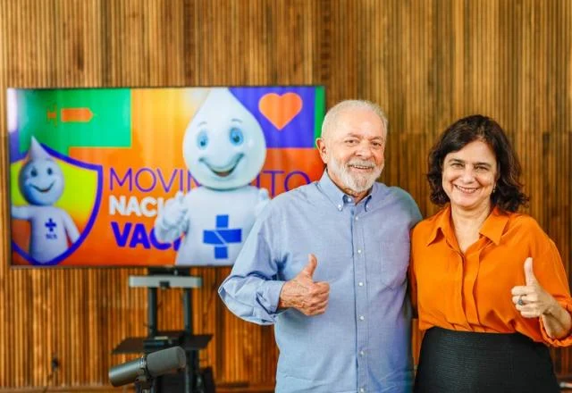 Lula e Nísia Trindade abordam políticas de saúde no Conversa com o Presidente 1 O ano de 2023 foi de reestruturação em todo o Governo Federal