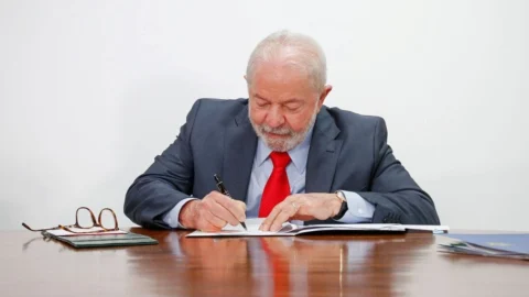 Presidente assina decretos que reforçam compromisso com a segurança alimentar 5 Presidente assina decretos que reforçam compromisso com a segurança alimentar