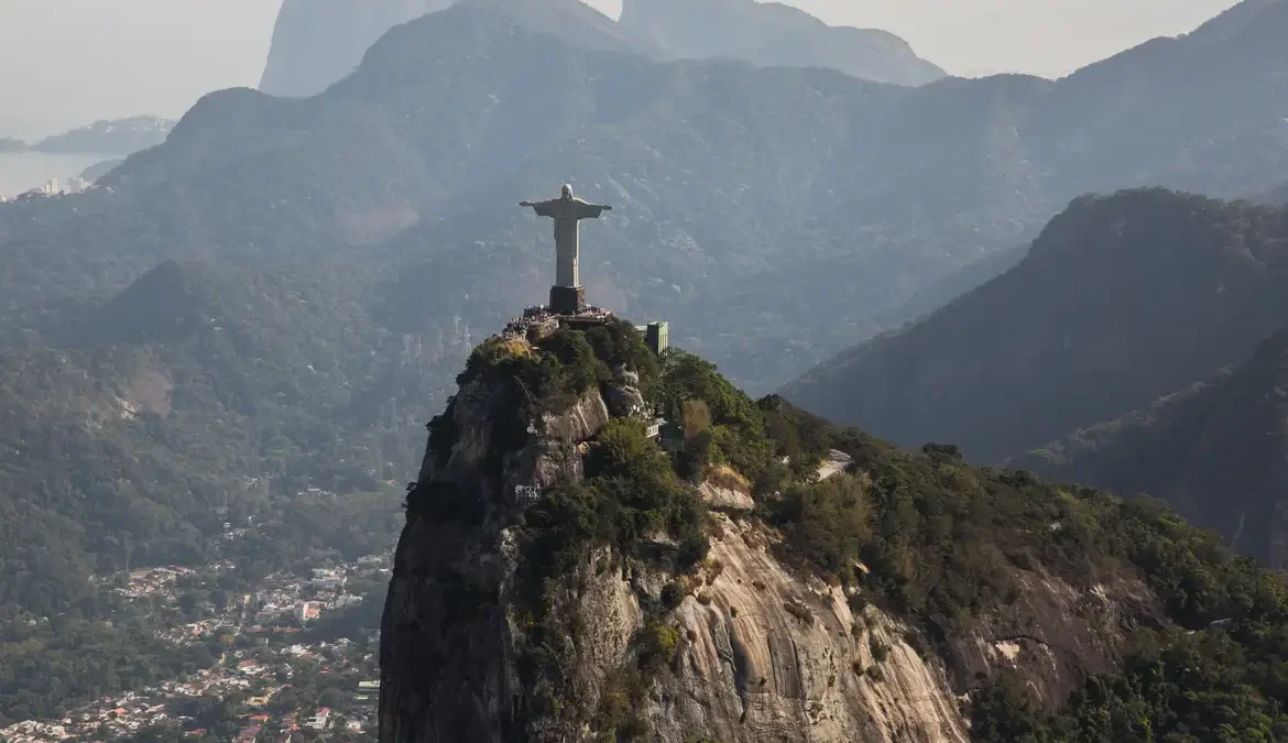 A Organização Mundial do Turismo (OMT) inaugurou nesta quinta-feira (14), no Rio de Janeiro, um escritório regional para impulsionar