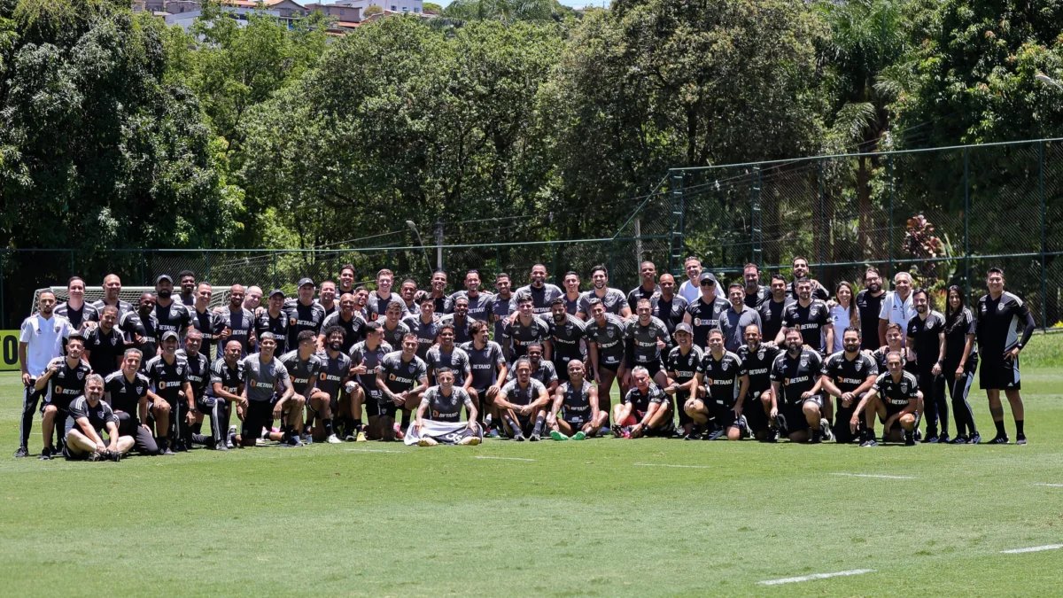 O elenco atleticano, fez nesta terça-feira (5) pela manhã, a última atividade da temporada antes de embarcar para Salvador, onde disputa