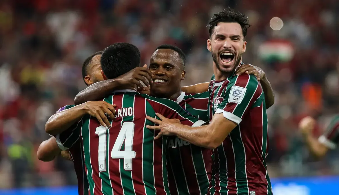 Em sua primeira participação no Mundial de Clubes, o Tricolor das Laranjeiras derrotou o Al Ahly (Egito) por 2 a 0