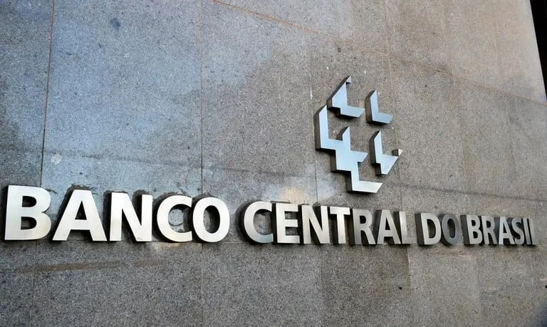 Banco Central unifica relatórios de Empréstimos e Financiamentos 1 Disponibilizado pelo Banco Central, o Relatório de Empréstimos e Financiamentos (SCR) está de cara nova