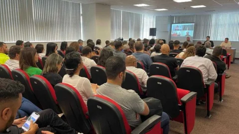 Fiscais da prefeitura passam por capacitação no Ministério Público
